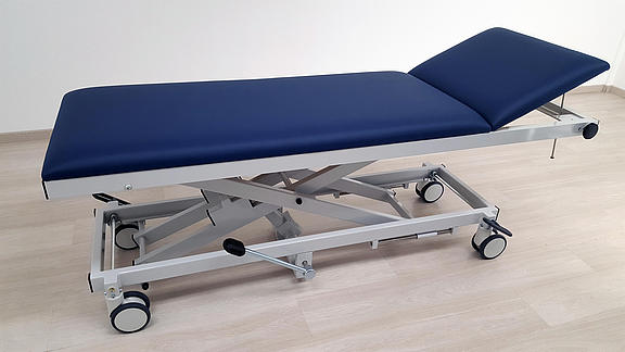 AGA examination table H-U 1065/Y 980 with hydraulic height adjustment via scissor mechanism