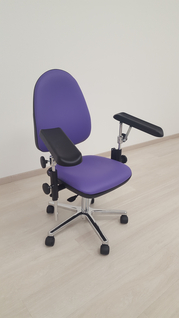 Blutentnahmestuhl BS-2000 mit Zubehör AGA Blutentnahmestuhl BS-2000 mit Zubehör