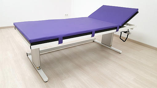 AGA Röntgentisch AGA-POWER-LIFT RGL-1080/KEE mit Zubehör
