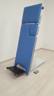 AGA kardiologischer Kipptisch EKAT-1062/E AGA kardiologischer Kipptisch EKAT-1062/E